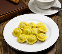 Свинина с говядиной в яичном тесте