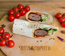 Люля-кебаб из говядины в лаваше