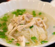 Куриный суп с лапшой