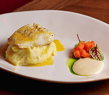 Филе трески с картофельным пюре