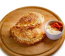 Мини-кальцоне с пепперони