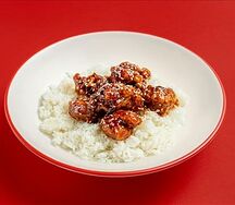 Курица Kowloon с паровым рисом