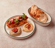 Ассорти из трех закусок Мезе 