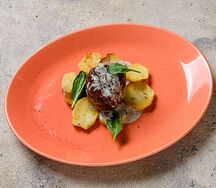 Филе миньон с картофелем