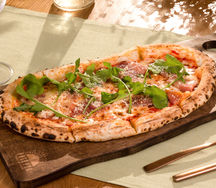 Пицца Парма с руколой