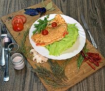 Омлет с томатом, сыром и зеленью