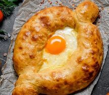 Хачапури по-аджарски