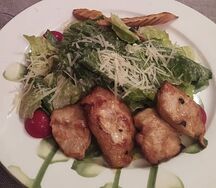 Цезарь с курицей