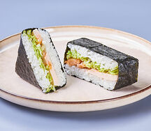 Онигири с курицей