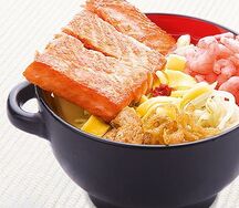 Рамен с лососем