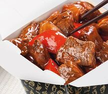 Рис с говядиной в кисло-сладком соусе