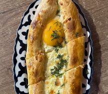 Хачапури по-аджарски