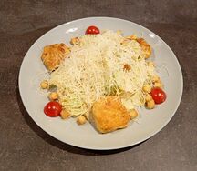 Цезарь с курицей