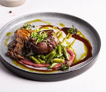 Филе теленка с соусом чимичурри