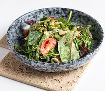 Салат с хрустящим цыпленком