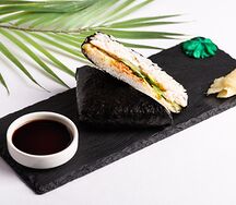 Онигири с цыпленком