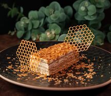 Гречишный медовик с заварным кремом