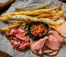 Мясная тарелка