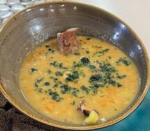 Суп гороховый с копчеными ребрами