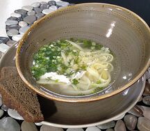 Куриный суп с лапшой