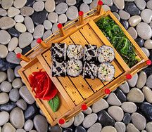 Ролл с авокадо