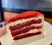 Пирожное Красный бархат