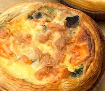 Киш с лососем