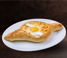 Хачапури по-аджарски