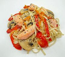 Удон с Лососем