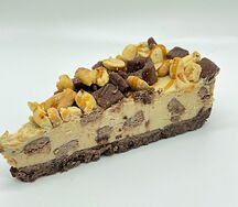 Чизкейк Карамельный с арахисом