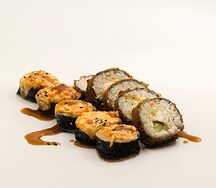 Пополам ролл с крабом и палтусом