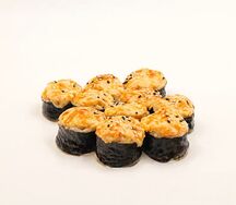 Запеченный ролл с курочкой