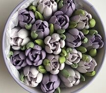 Зефирные цветы в шляпной коробке