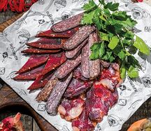 Тарелка грузинских деликатесов