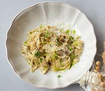 Паппарделле с томлёной говядиной и цукини