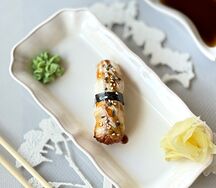 Суши с угрем