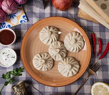 Хинкали с говядиной и свининой