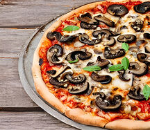 Пицца грибная
