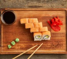 Ролл Филадельфия с авокадо