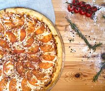 Пицца Маргарита средняя