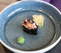 Гункан с тунцом