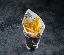 Яичная лапша с курицей в бобово-соевом соусе