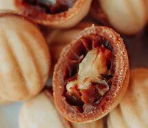 Печенье Орешки со сгущенкой и грецким орехом 