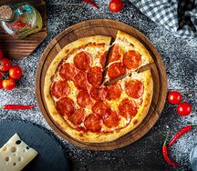 Пепперони большая