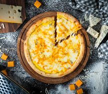 4 сыра большая