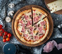 Ветчина и грибы большая