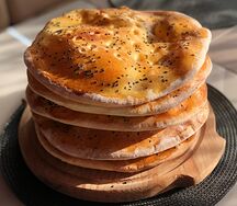 Лепешка из дровяной печи