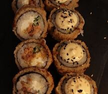 Темпура с жареным лососем