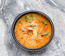 Том ям с цыпленком