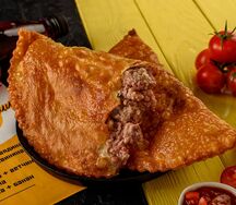 Чебурек с говядиной и свининой